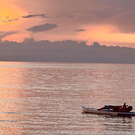 Footprints Beach Resort Agpudlos Экстерьер фото