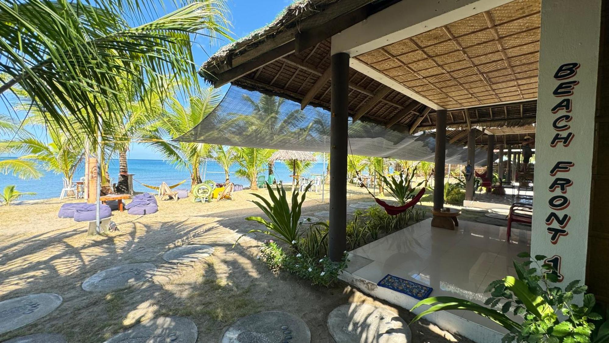 Footprints Beach Resort Agpudlos Экстерьер фото
